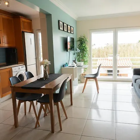 Baleal: Close To The Sea + Pool 公寓