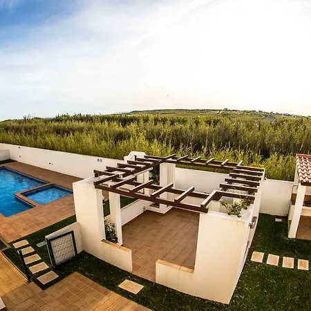 Baleal: Close To The Sea + Pool 公寓
