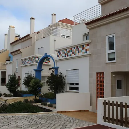 Baleal: Close To The Sea + Pool 公寓