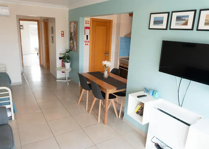 Baleal: Close To The Sea + Pool *